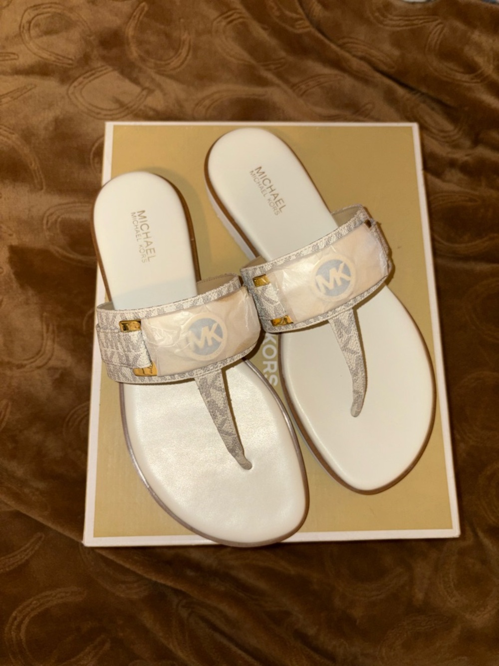 Michael Kors White and Silver Logo Thong Sandals